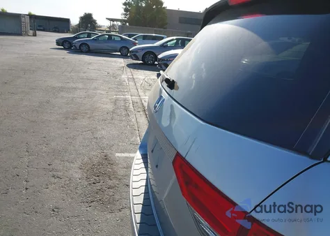 2015 Honda Odyssey Ex z USA, uszkodzony, nr VIN 5FNRL5H40FB077920